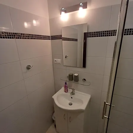 Aries Guest house 3*